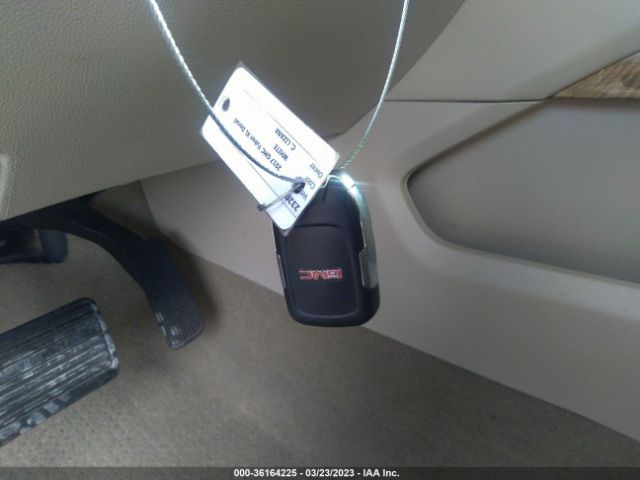 1GKS1HKJ2HR311046 GMC YUKON XL DENALI