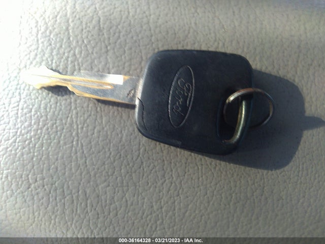 2003 FORD MUSTANG DELUXE/PREMIUM VIN: 1FAFP44443F340494