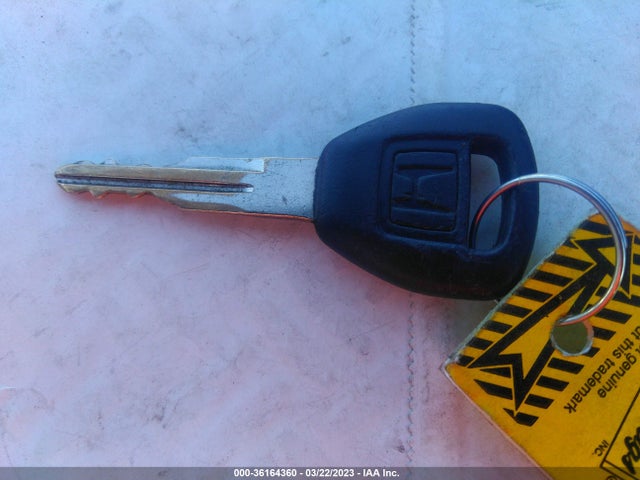 2001 HONDA ACCORD SDN EX VIN: JHMCG56681C012624