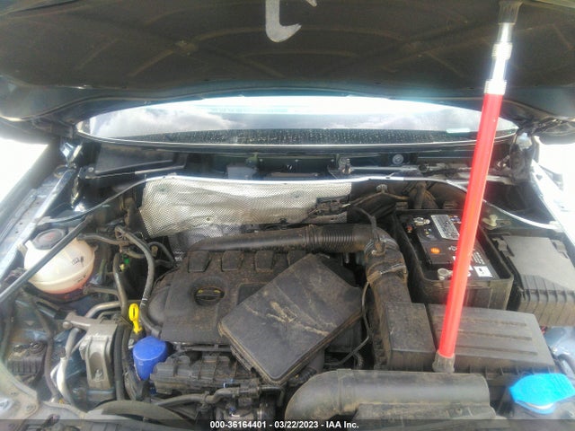 WA1ECCFS6JR025807 Audi Q3 Premium/sport Premium