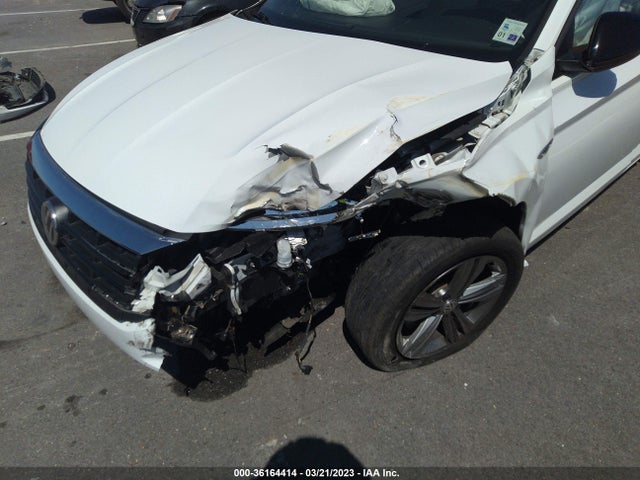 3VWCB7BU7KM259114 Volkswagen Jetta S/se/r-line