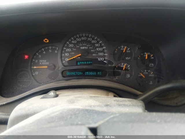 2003 CHEVROLET SILVERADO 1500 LS VIN: 2GCEK19T231167021