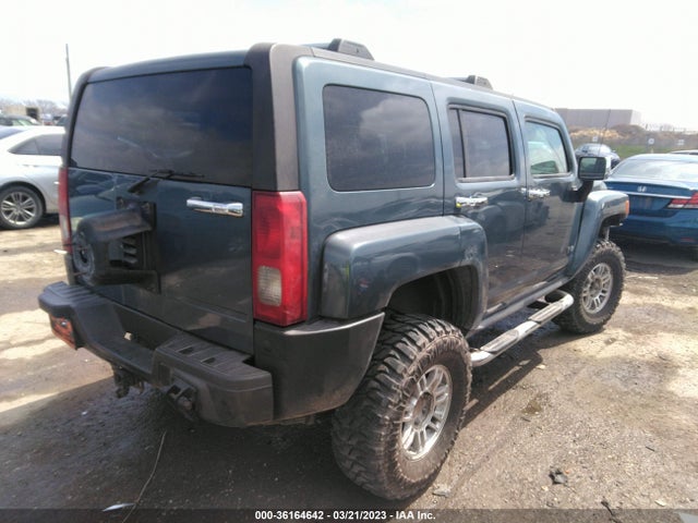 2007 HUMMER H3 SUV VIN: 5GTDN13E078175787