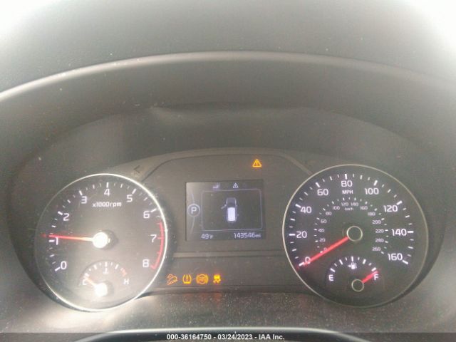 KNDPMCAC6H7276439 KIA Sportage Lx