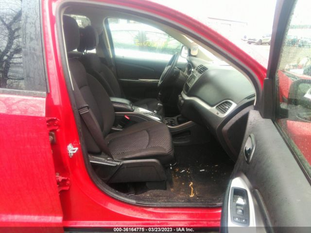 3C4PDCBB8KT798174 Dodge JOURNEY SE