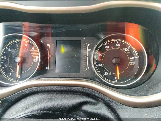 1C4PJLCS9GW137729 Jeep Cherokee Latitude
