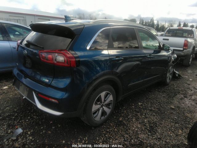 KNDCC3LC1H5096134 KIA NIRO EX