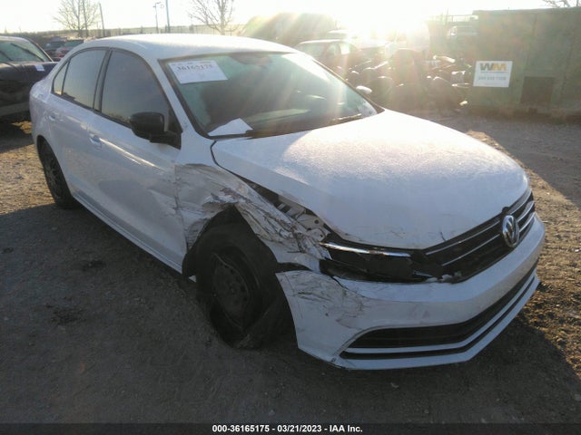 3VW267AJ2GM236581 Volkswagen Jetta Sedan 1.4t S W/technology