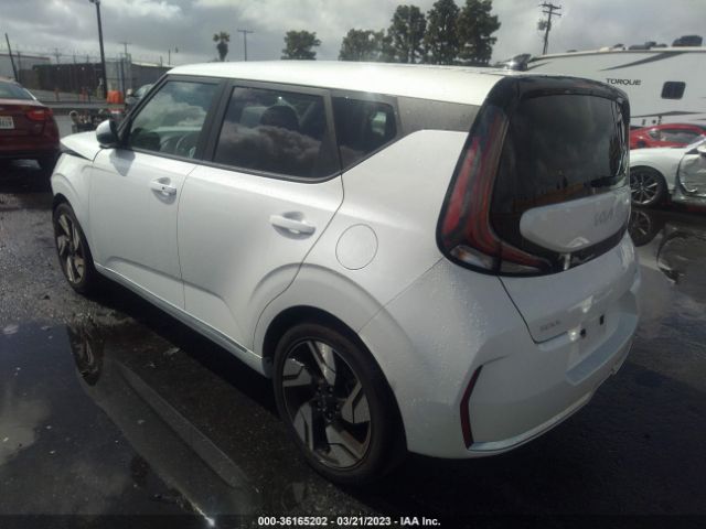 KNDJ53AU6P7843873 KIA Soul Gt-line