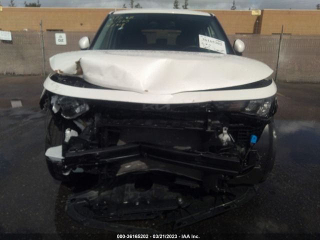 KNDJ53AU6P7843873 KIA Soul Gt-line