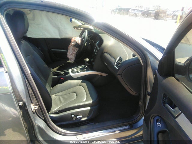 WAUEFAFL2EA008501 Audi A4 Premium Plus