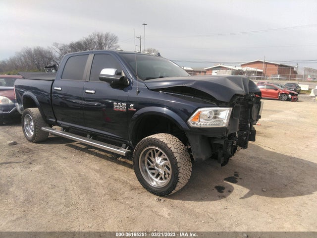 RAM 2500 Laramie 2018 3C6UR5FL1JG391542 главное изображение