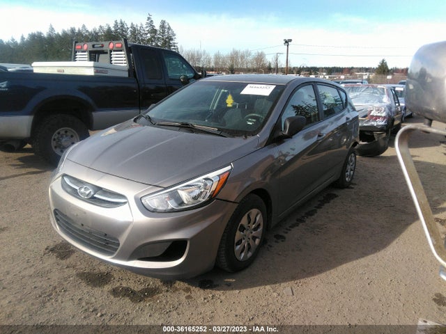 Hyundai ACCENT SE 2017 KMHCT5AE9HU356488 Image 2