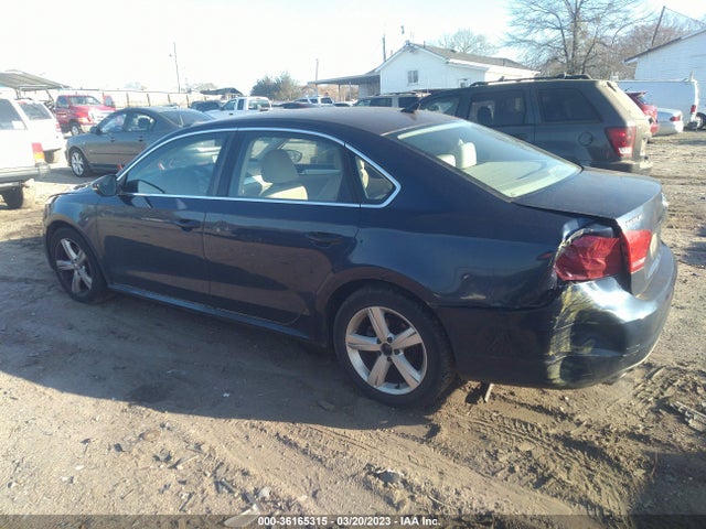 1VWBP7A35CC054528 Volkswagen Passat Se W/sunroof