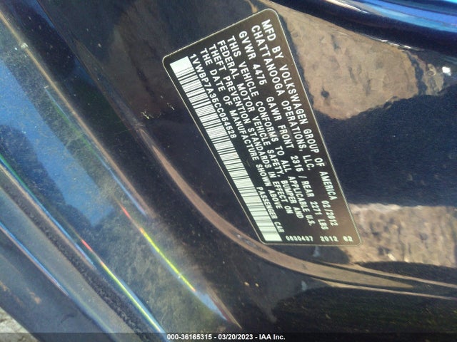 1VWBP7A35CC054528 Volkswagen Passat Se W/sunroof