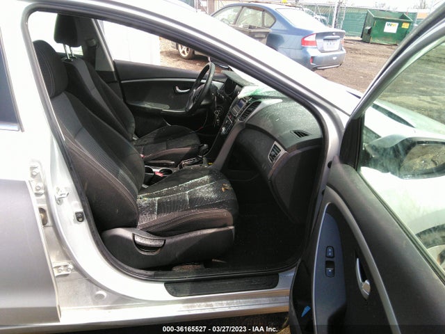 2016 HYUNDAI ELANTRA GT VIN: KMHD35LHXGU332128