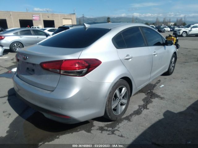 3KPFL4A72JE172656 KIA FORTE LX