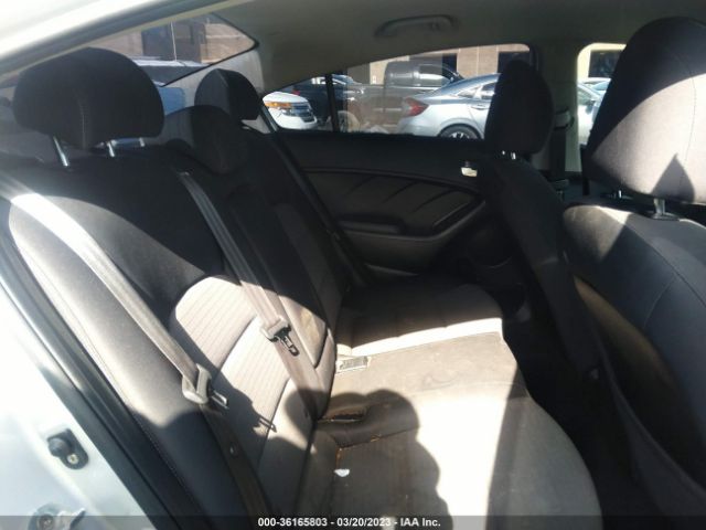 3KPFL4A72JE172656 KIA FORTE LX