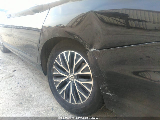 3VWC57BU5MM095808 Volkswagen Jetta S/se/r-line