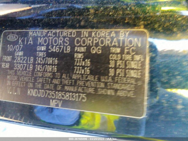 KNDJD735185813175 KIA SORENTO LX