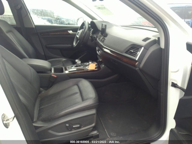 WA1ANAFY8L2048499 Audi Q5 Premium/titanium Premium