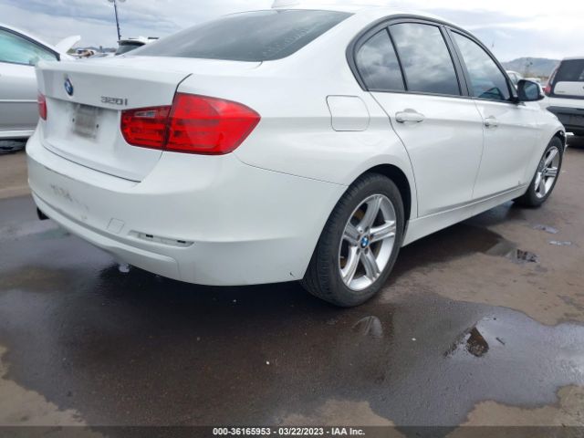 WBA3B1C57EPV79410 BMW 3 Series 320i