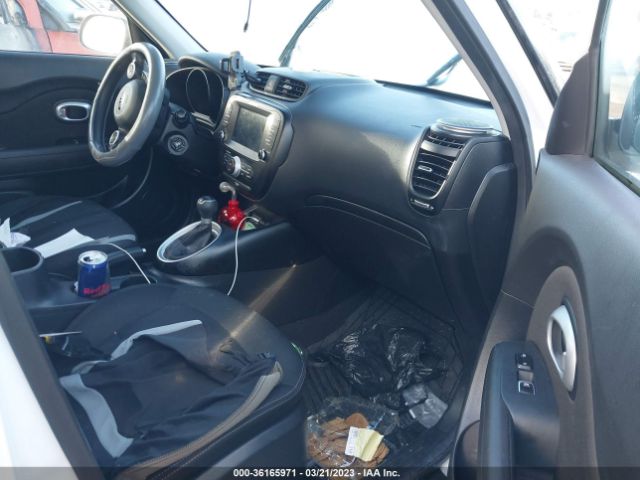 KNDJP3A52J7905862 KIA SOUL +