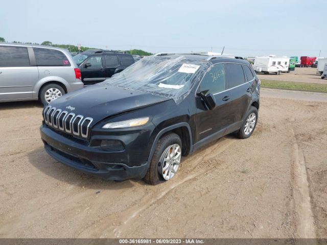 1C4PJMCS2FW774014 Jeep Cherokee Latitude