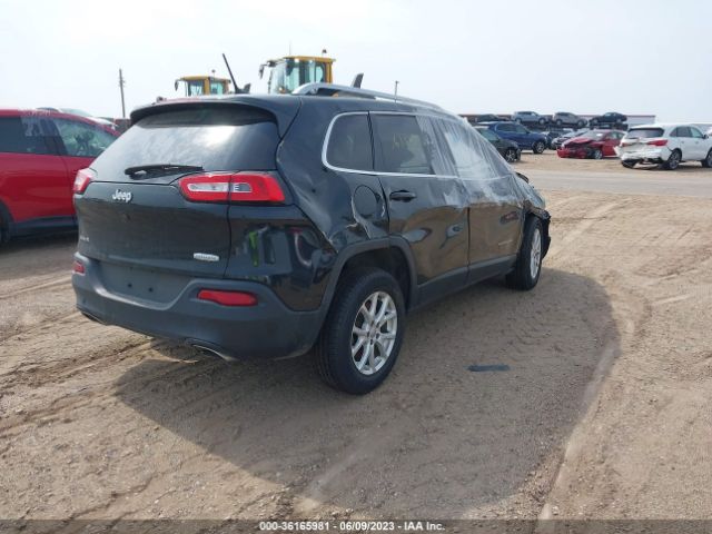 1C4PJMCS2FW774014 Jeep Cherokee Latitude