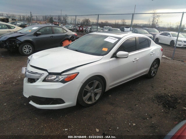 19VDE1F36EE008573 Acura ILX