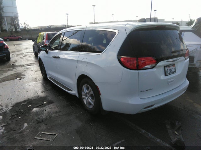 Chrysler PACIFICA L 2018 2C4RC1AG4JR113912 Image 3