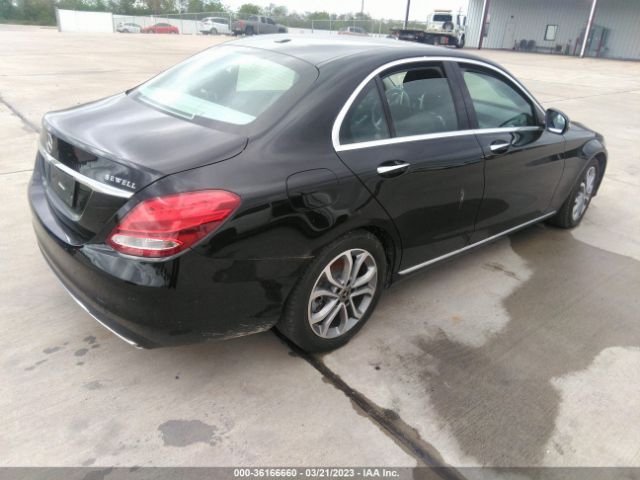 55SWF4JB4JU259026 Mercedes-Benz C-class C 300