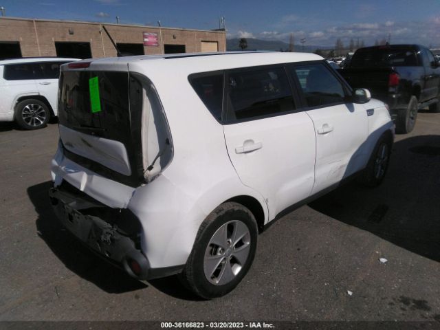 KNDJN2A2XF7135813 KIA Soul Base