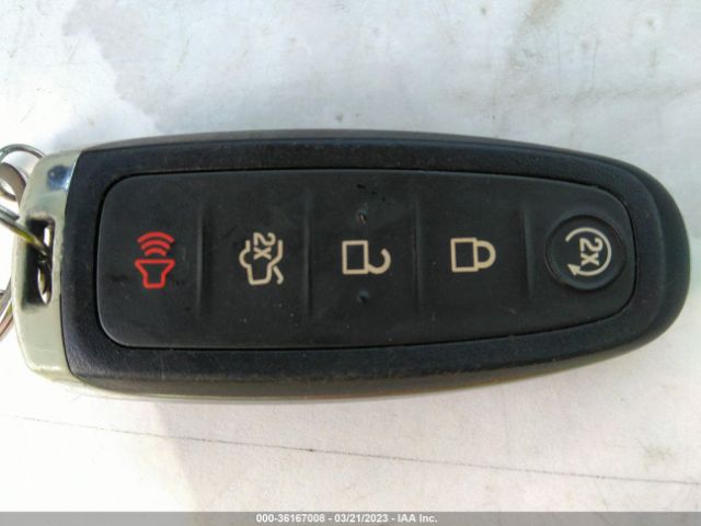1FADP5FU5HL108215 Ford C-max Energi Titanium