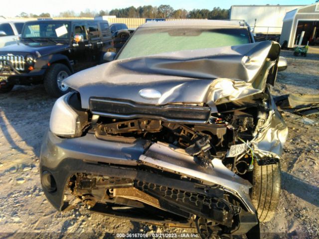 KNDJN2A26J7607336 KIA Soul Base
