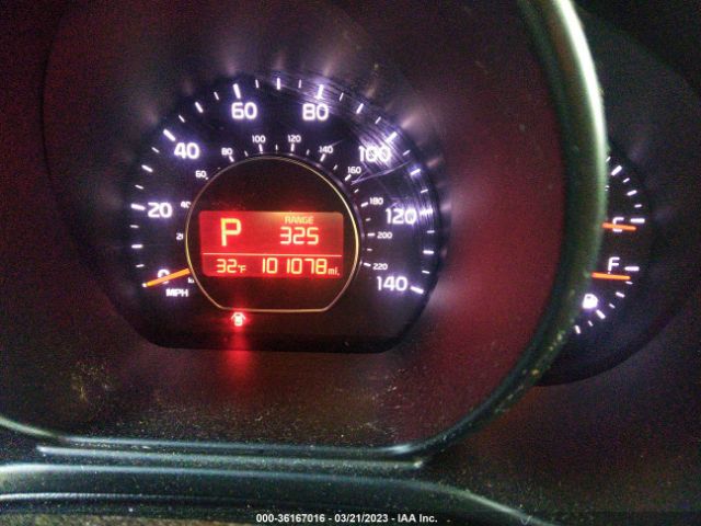KNDJN2A26J7607336 KIA Soul Base