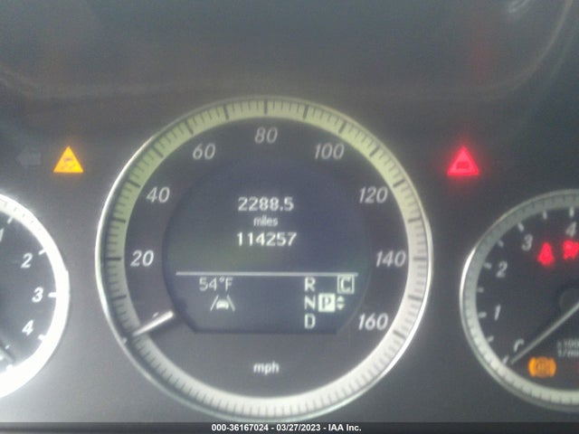 2010 MERCEDES-BENZ E-CLASS E 550 VIN: WDDHF9AB9AA261005