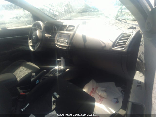 4A4AP3AU6FE014217 Mitsubishi Outlander Sport Es
