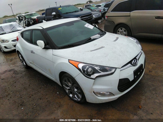 2015 KMHTC6AD5FU218618 main image