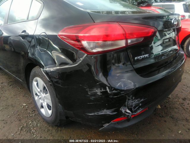 3KPFK4A72JE224080 KIA FORTE LX