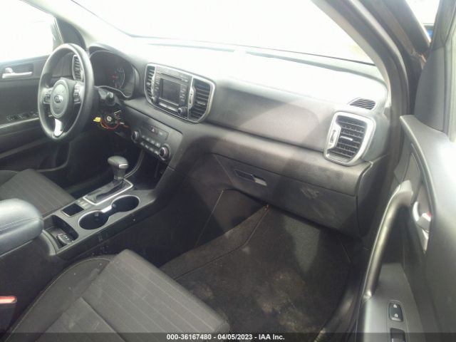 KNDPMCAC4J7421788 KIA Sportage Lx