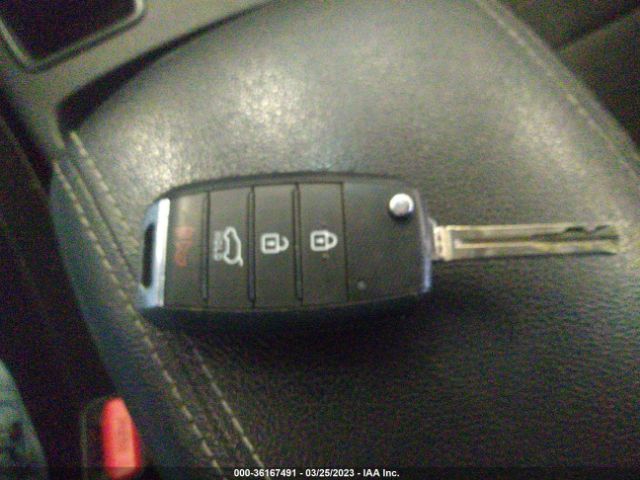 KNDPMCACXJ7421911 KIA Sportage Lx