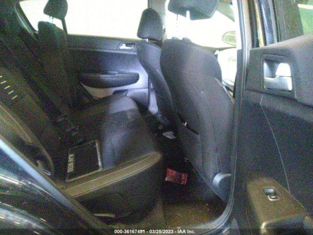 KNDPMCACXJ7421911 KIA Sportage Lx