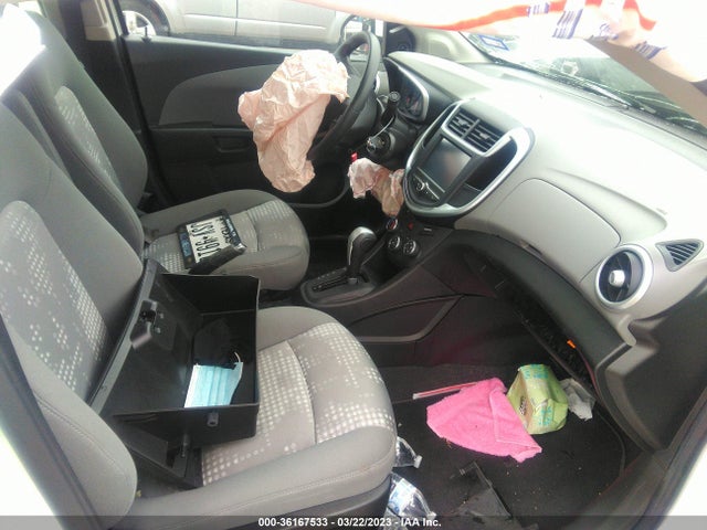 Chevrolet SONIC LS 2017 1G1JB5SH4H4157039 Image 5