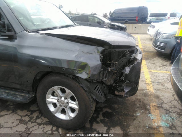 Toyota 4RUNNER SR5 2018 JTEBU5JR0J5571155 Image 7