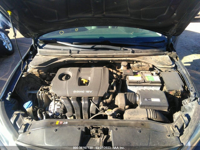 Hyundai Elantra Limited 2017 5NPD84LF0HH079900 Image 10