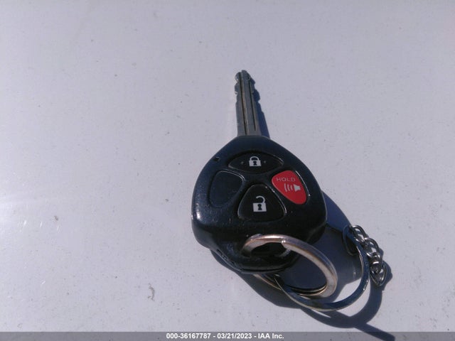 2008 SCION XB VIN: JTLKE50E281035104