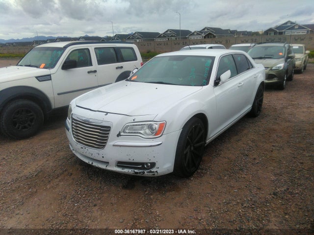 2C3CCAAG9EH381151 Chrysler 300