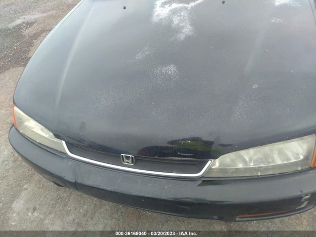 1997 HONDA ACCORD SDN LX VIN: 1HGCD5630VA008148