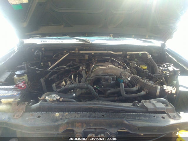 2004 NISSAN FRONTIER 2WD XE VIN: 1N6ED27T04C428321